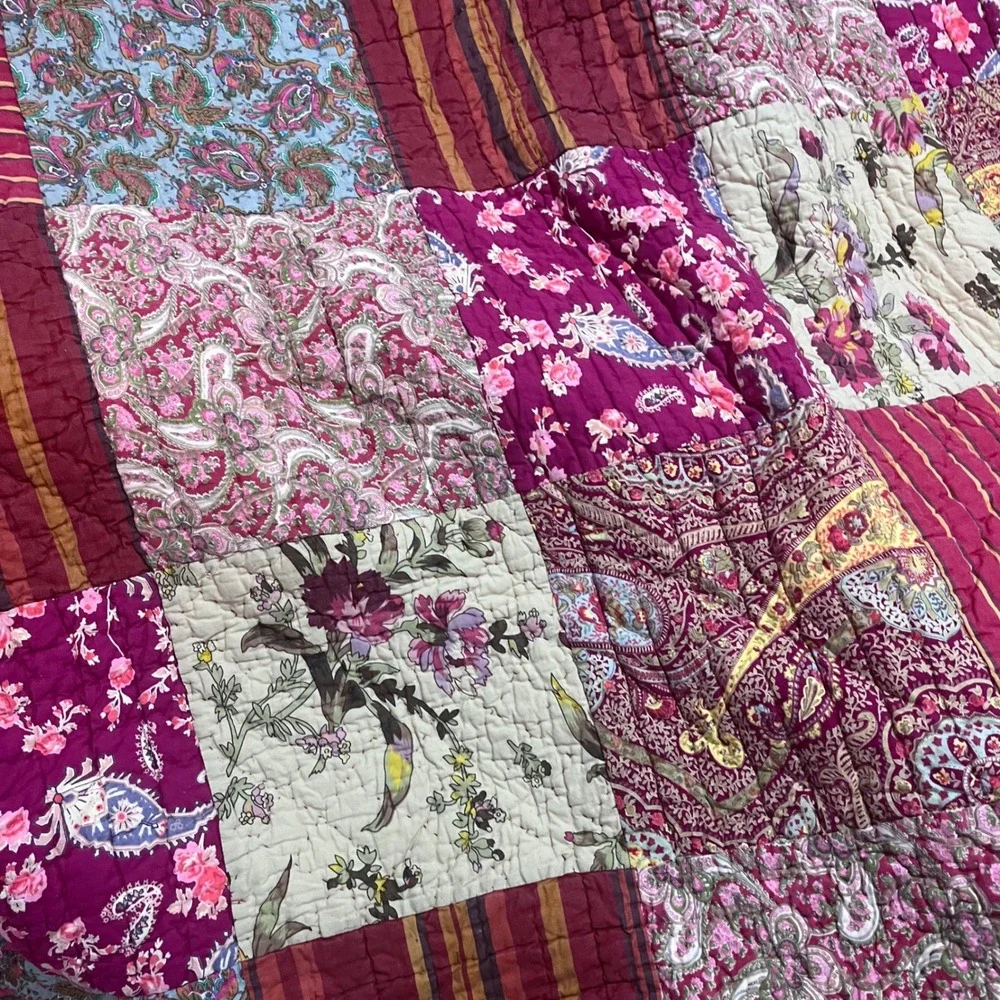 Pottery Barn Queen Patchwork Quilt Red Paisley Floral Boho Vtg Style Bedding